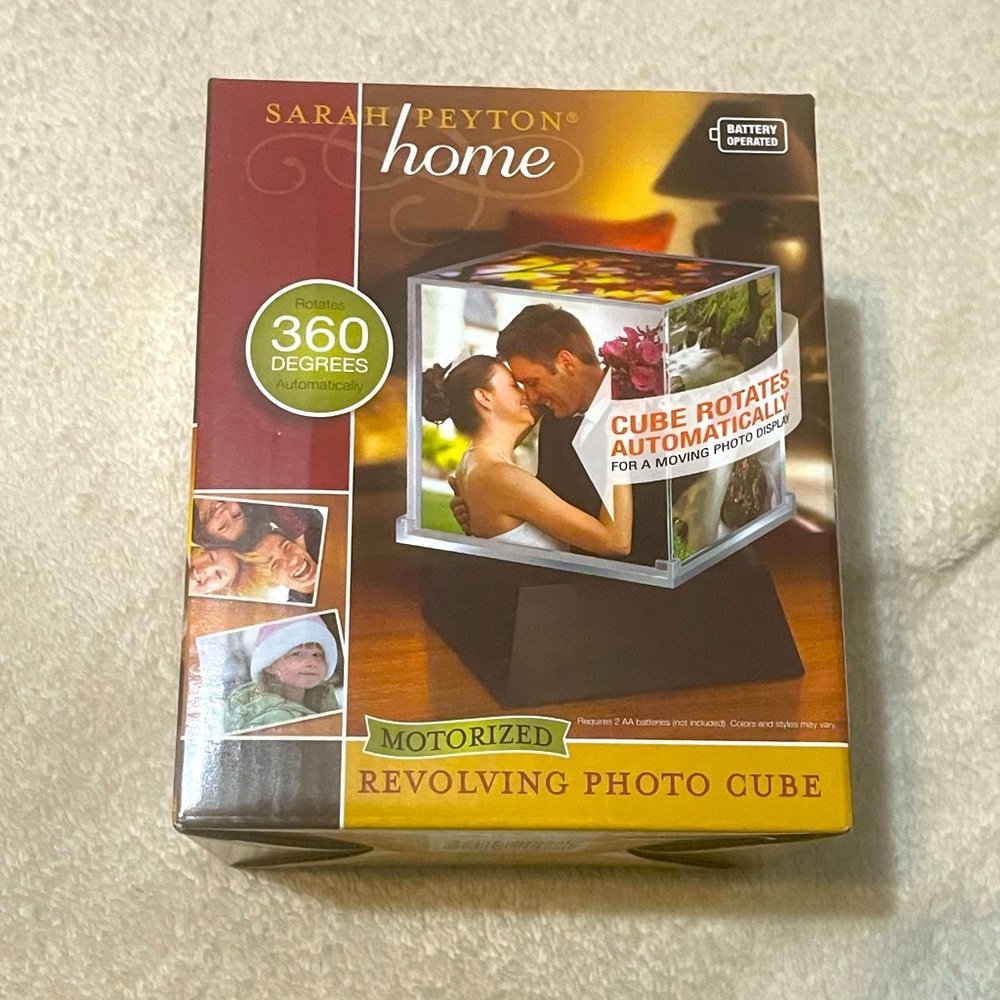 Sarah Peyton Revolving Photo Cube holds 4x4 pictures